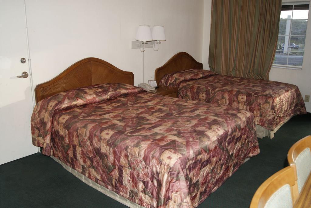 Tri-State Inn Kingman Kültér fotó